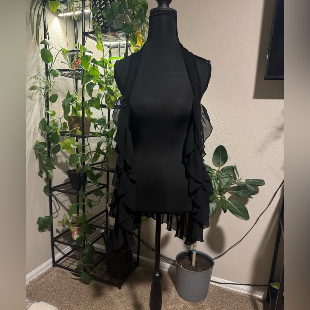 Beautiful/Stretchy Black Ruffle Cardigan